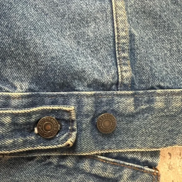 Super Vintage Hand Painted Levi Denim Vest - Picture 8 of 8